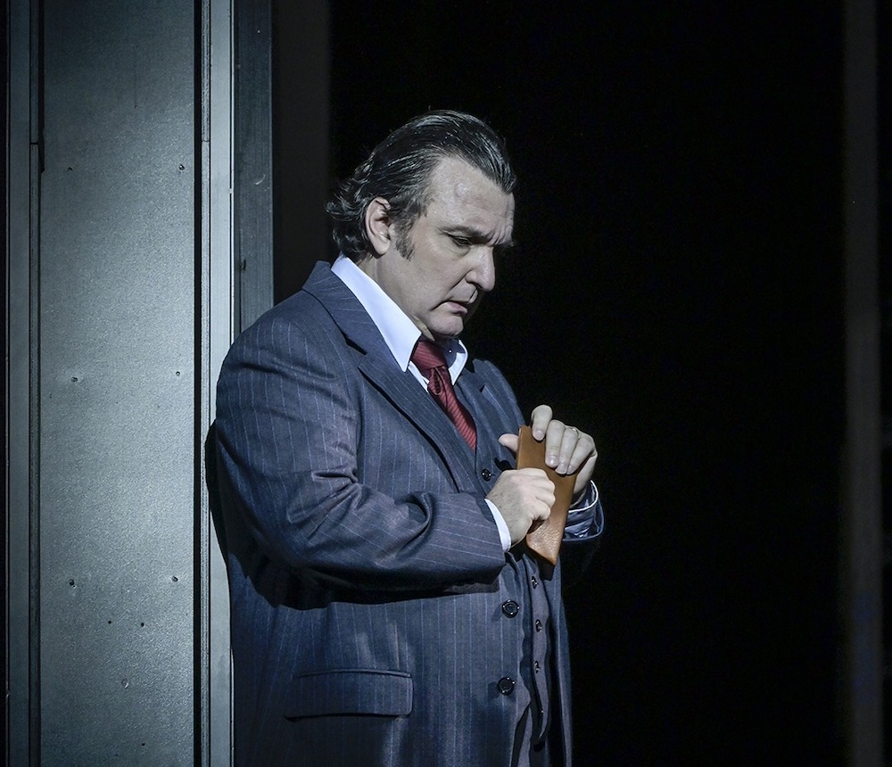 Ludovic Tézier protagoniza 'Simon Boccanegra' en París, con dirección de escena de Calixto Bieito