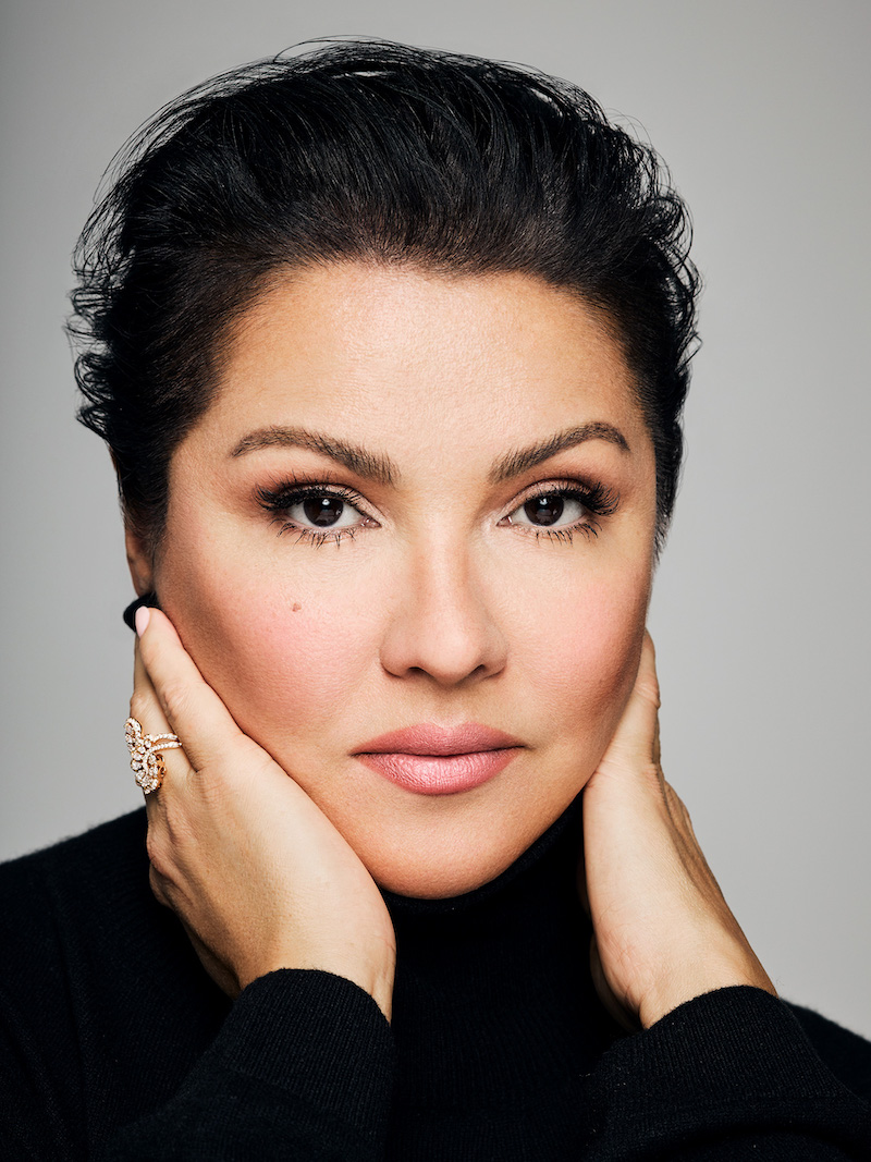 Anna-Netrebko-Official-Portrait-Photo-2023-Olga-Rubio-Dalmau-color.jpg