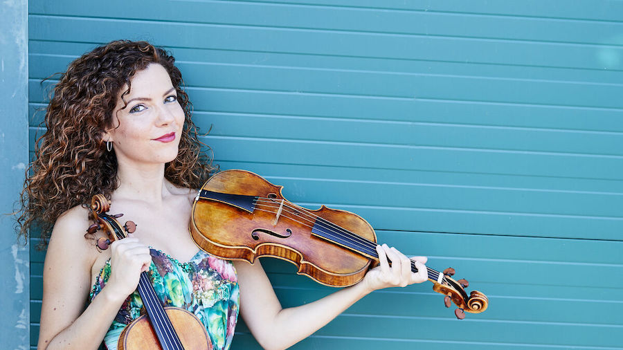 Anna Urpina, violinista: “Debería haber menos barreras entre el público y los músicos"