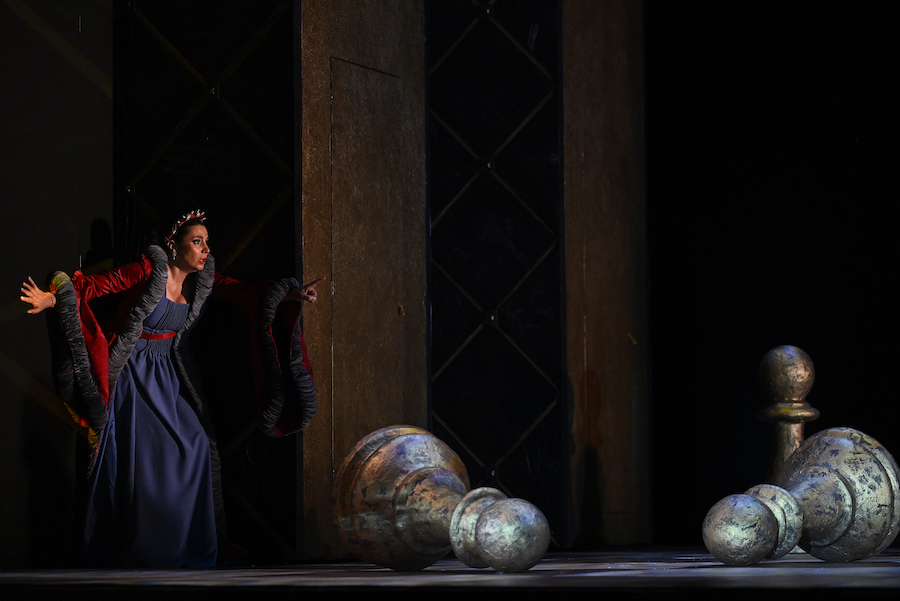 Bolena_Oviedo24_c.jpg