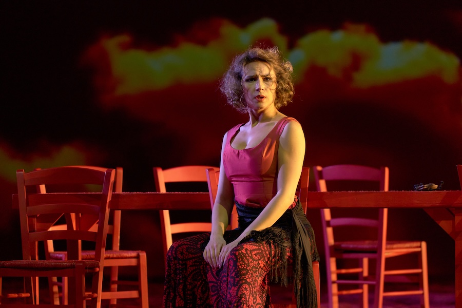 Carmen_Maestranza25_b.jpg