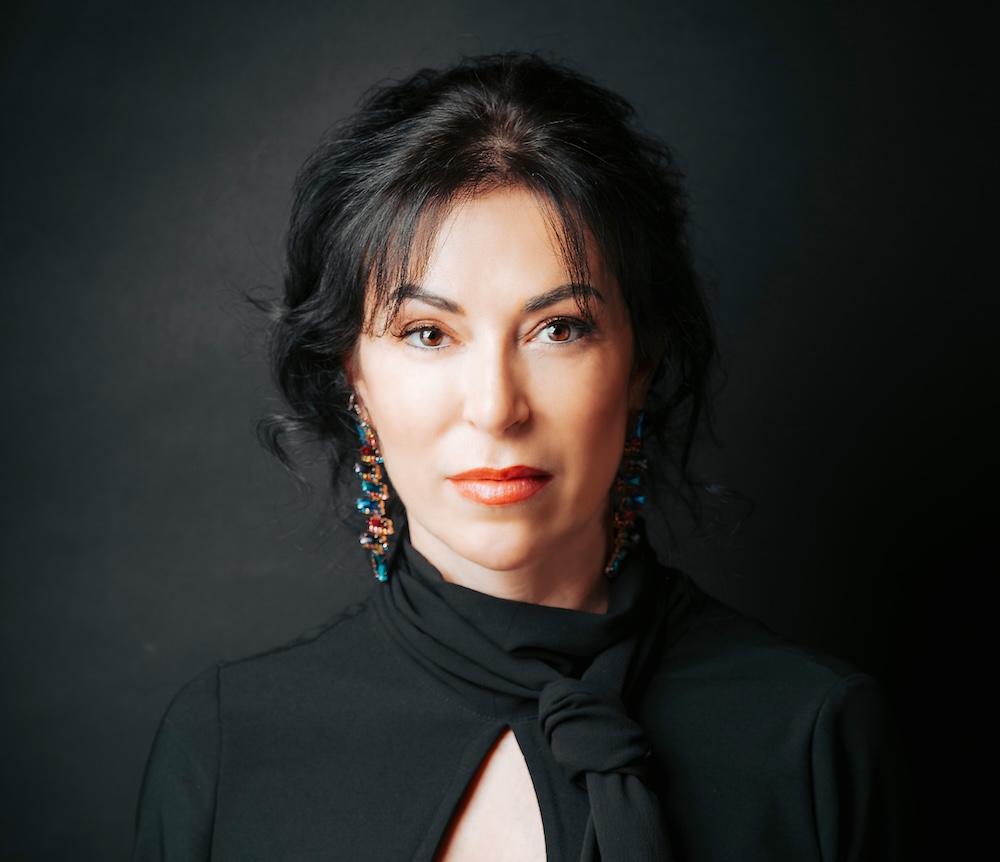Erika Grimaldi: "Estoy muy feliz de retomar el rol de Amelia en Mahón"