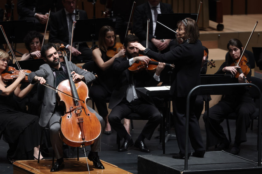 Pablo Fernández y JoAnn Falleta con la Orquesta Sinfónica de Navarra
