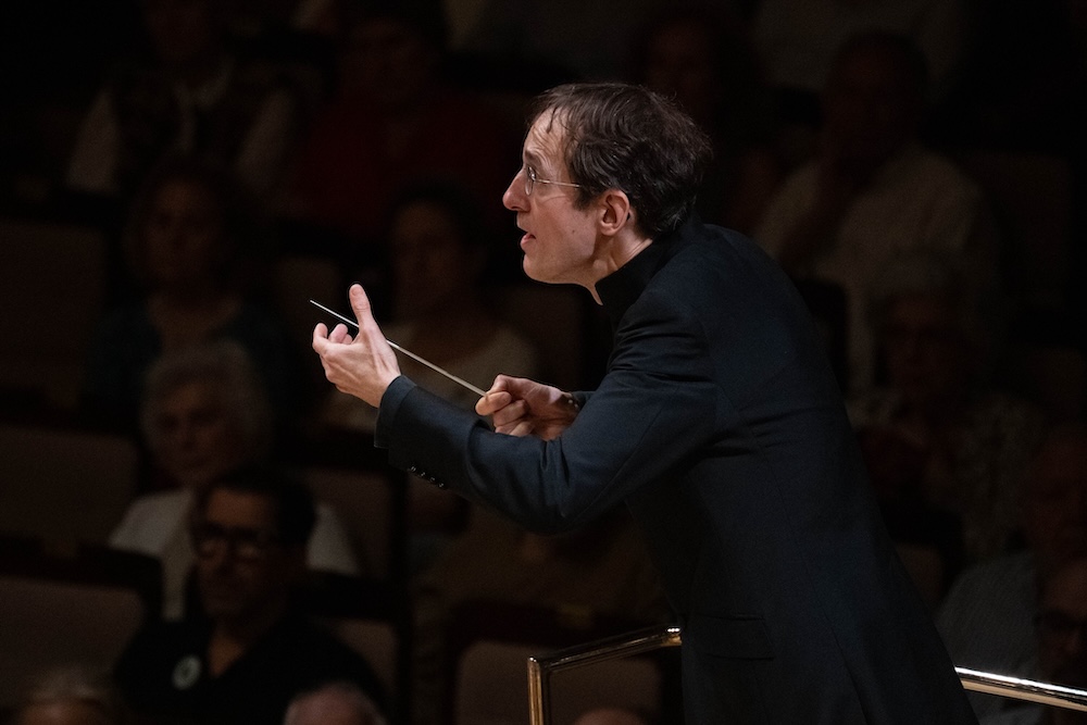 Pablo González dirige obras de Boulanger, Debussy y Chaikovski al frente de la Orquesta y Coro Nacionales de España