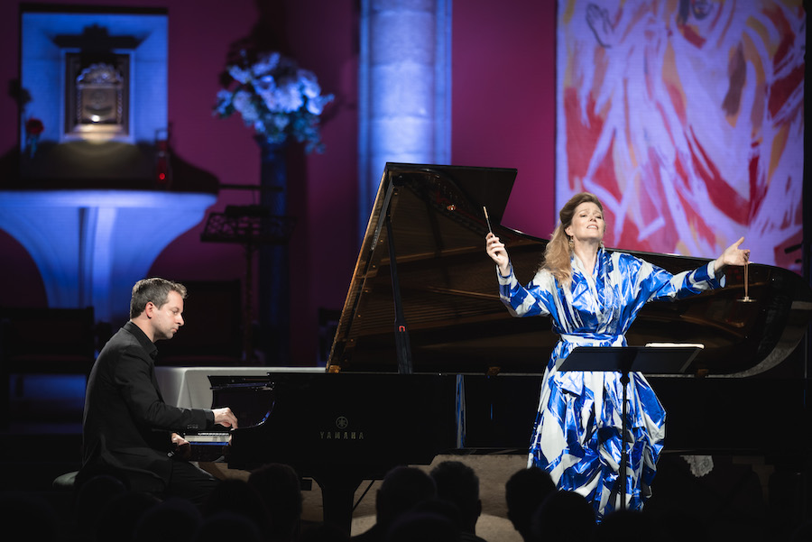 Hannigan_Ravel24_d.jpg