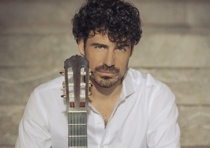 Pablo Sáinz Villegas: "Me llena de orgullo reivindicar mi tierra a través de la música"