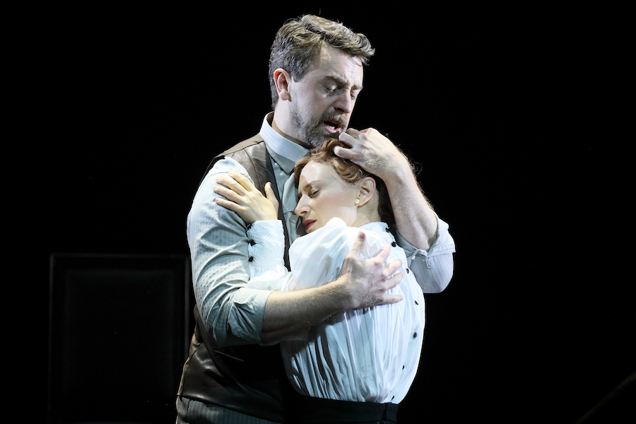 Pelleas_et_Melisande_2024_B.Bliss_S.Devieilhe_c_Wilfried_Hoesl__3_.jpg