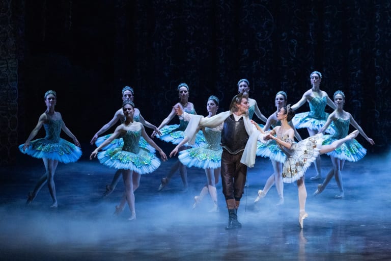 'Don Quichotte' de Minkus en la Ópera de París, con coreografía de Rudolf Nuréyev