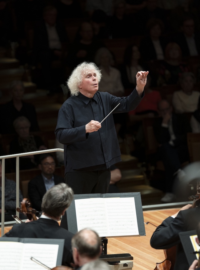 Rattle_Berliner24_a_LenaLaine.jpg