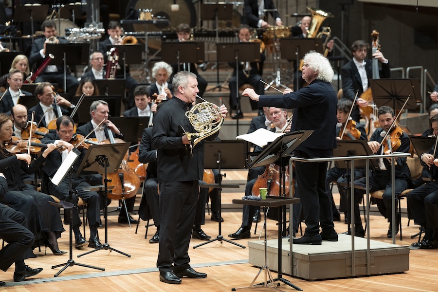 Rattle_Berliner24_b_LenaLaine.jpg