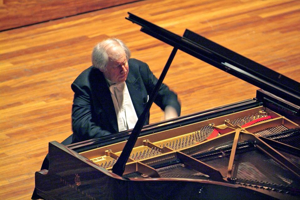 Sokolov_PalauMusica_Antoni_Bofill.jpg
