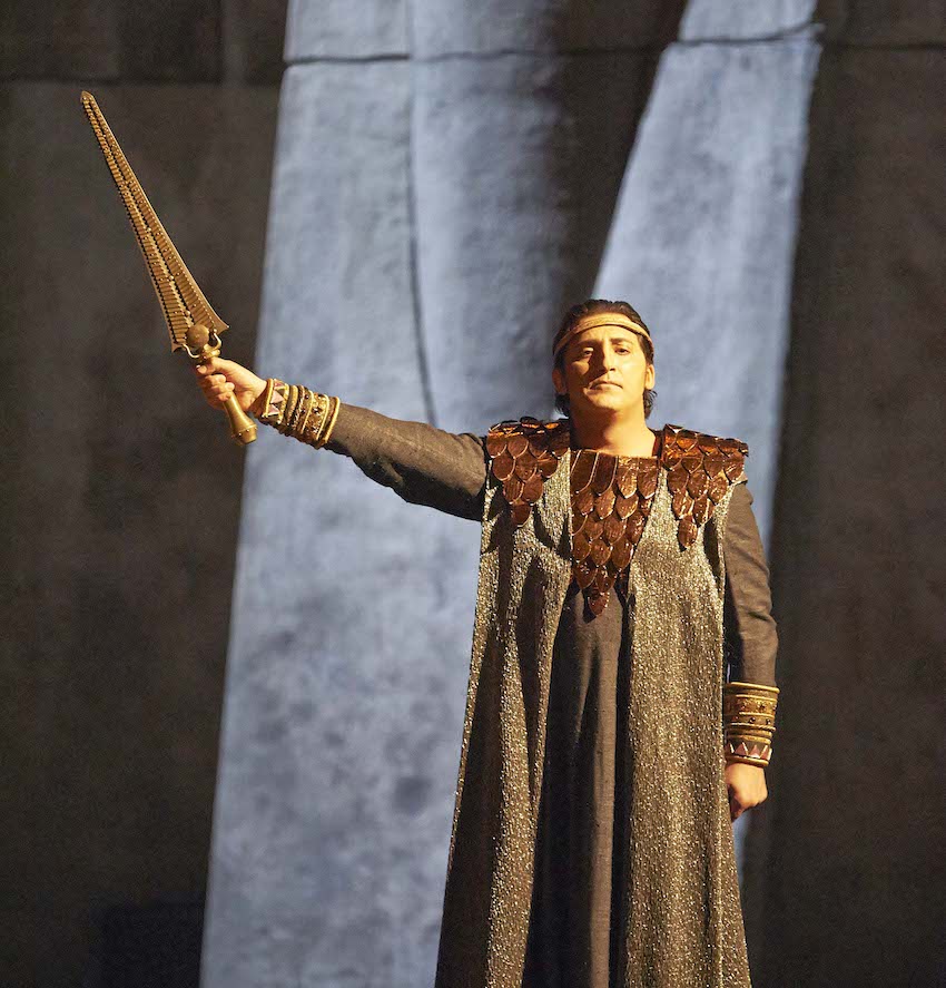 Jorge de León sustituye a Jonas Kaufmann como Radames en la 'Aida' de Viena, junto a Netrebko y Garanca