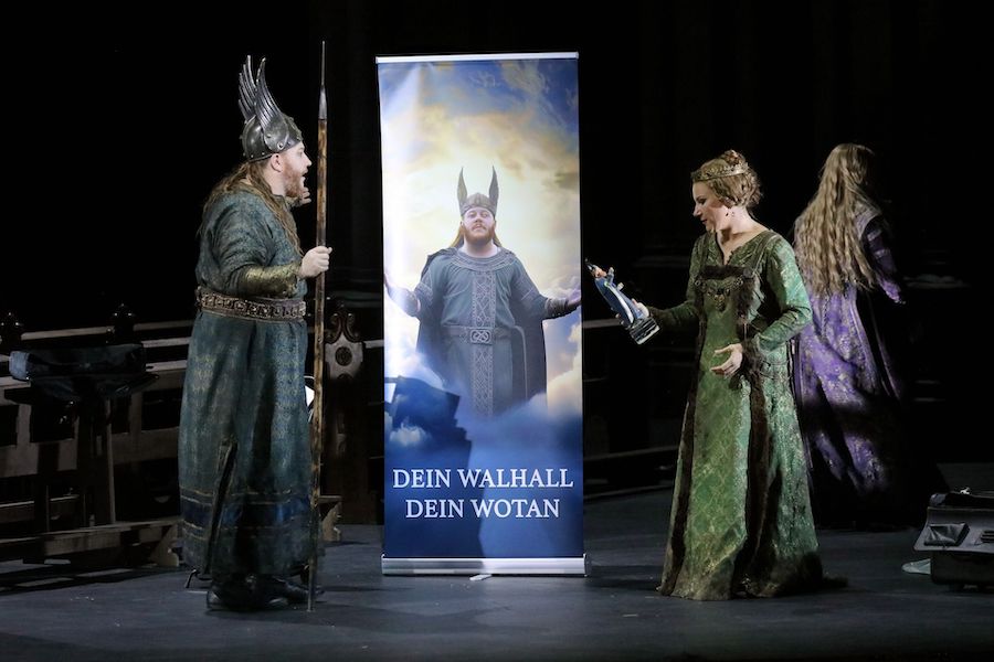 csm_Das_Rheingold_2024_N.Brownlee_E.Gubanova_M.Mesak_c_W.Hoesl_9d40f5dbb5.jpg