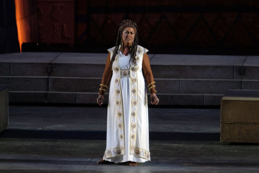 Aida pirozzi arena verona