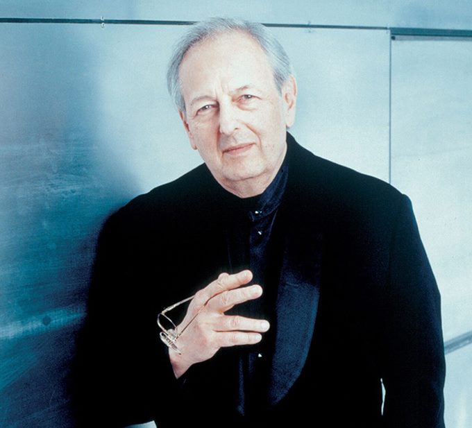 AndrePrevin cuadrada