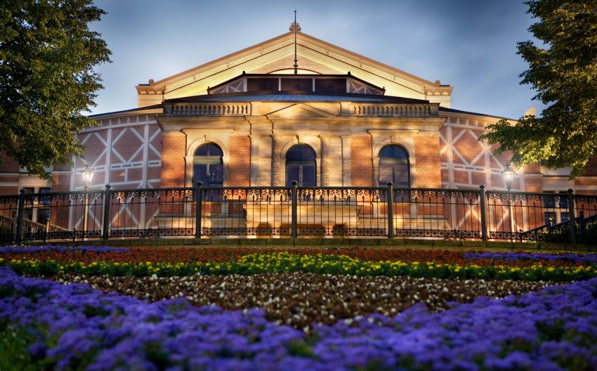 Bayreuth Festspielhaus