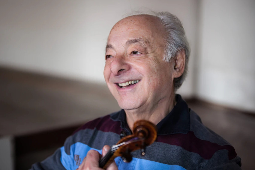 Gyorgy Pauk1