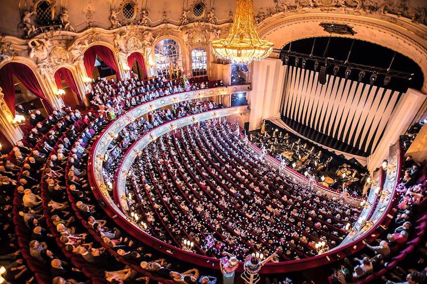 KomischeOperBerlin interior