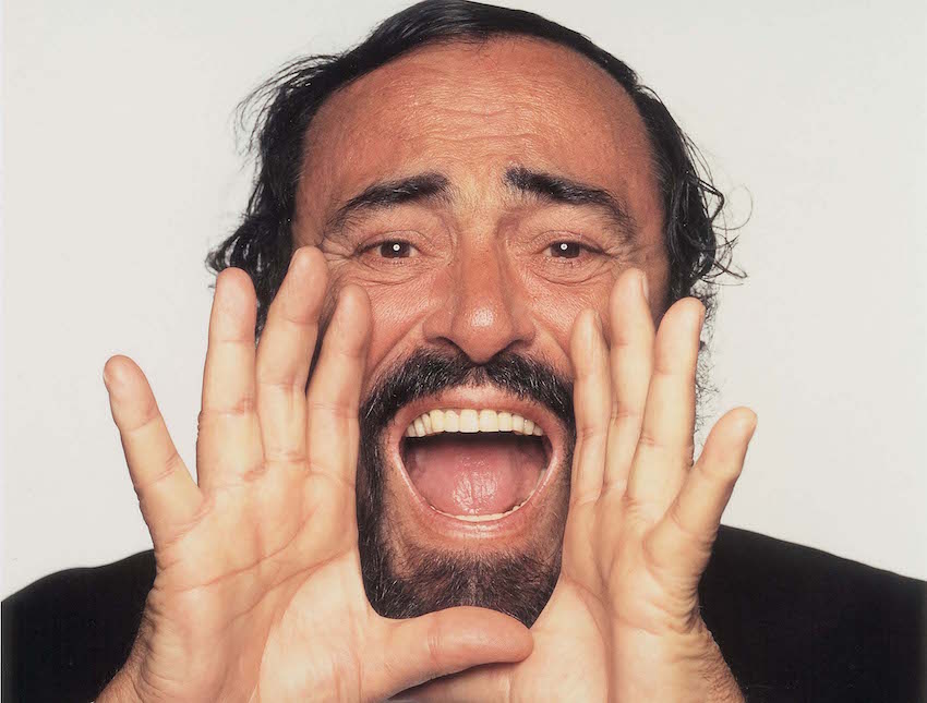 Pavarotti gritando