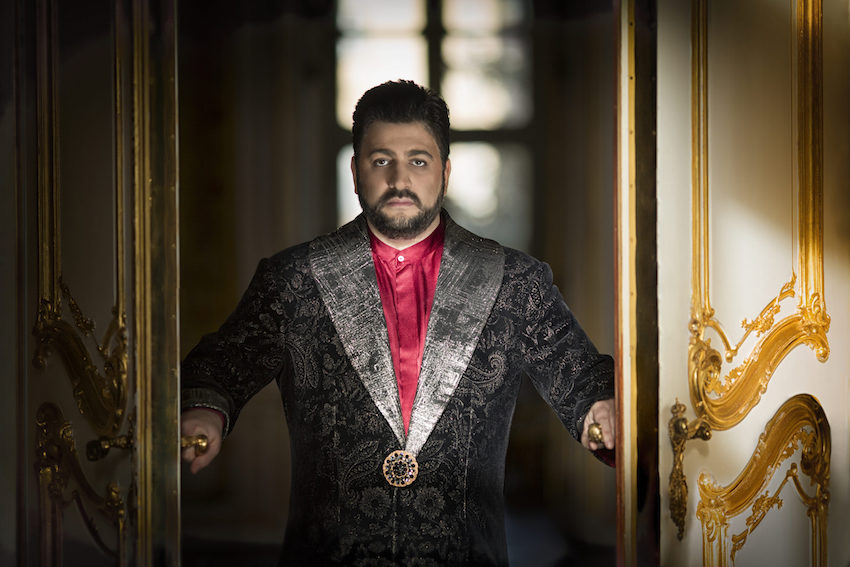 El Met de Nueva York despide a Yusif Eyvazov por su apoyo al blackface y su posición ante la guerra de Ucrania