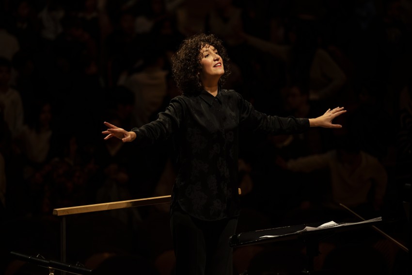 Beatriz Fernández Aucejo debuta al frente de la Orquesta Nacional de España con obras de Brahms y Prokofiev