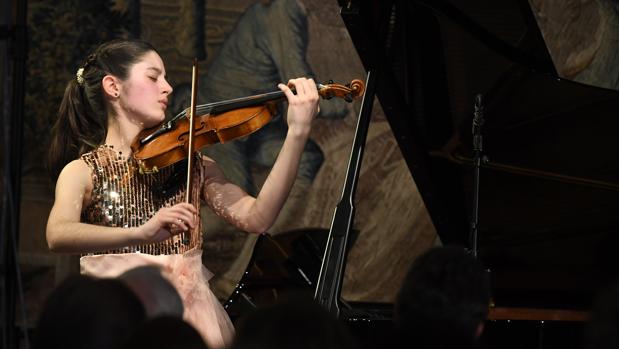 maria duenas violinista