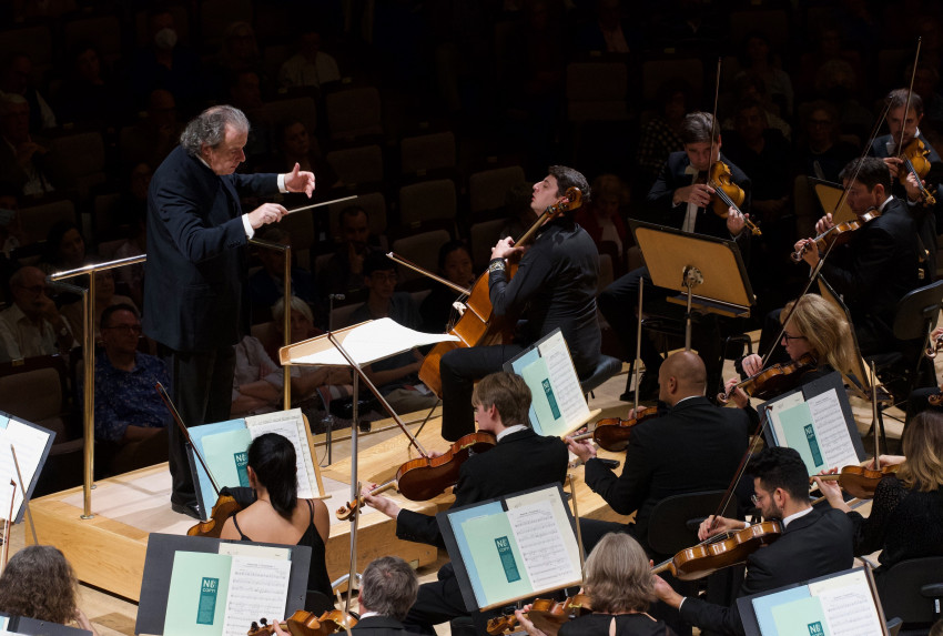 mena haknazaryan obc auditorio nacional