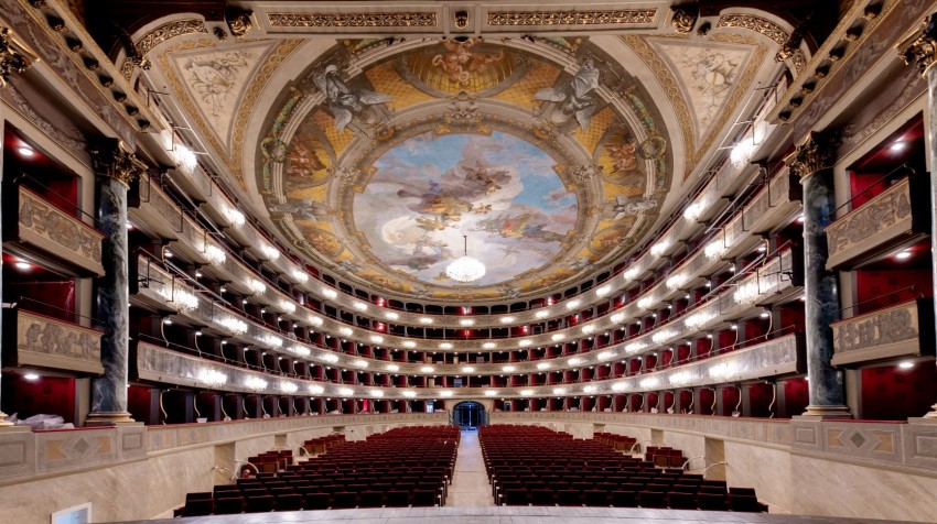 teatro donizetti reapertura fondazione teatro donizetti