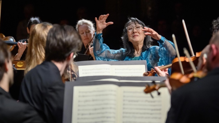 Mitsuko Uchida y la Mahler Chamber Orchestra, con Mozart y Schoenberg en el Palau de la Música Catalana