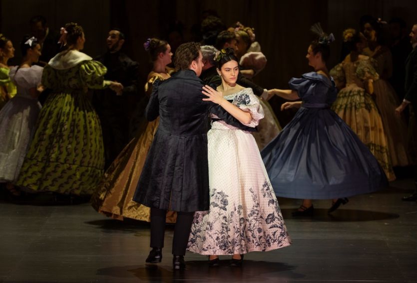Semyon Bychkov dirige una nueva producción de 'Eugene Onegin' en París, con escena de Ralph Fiennes