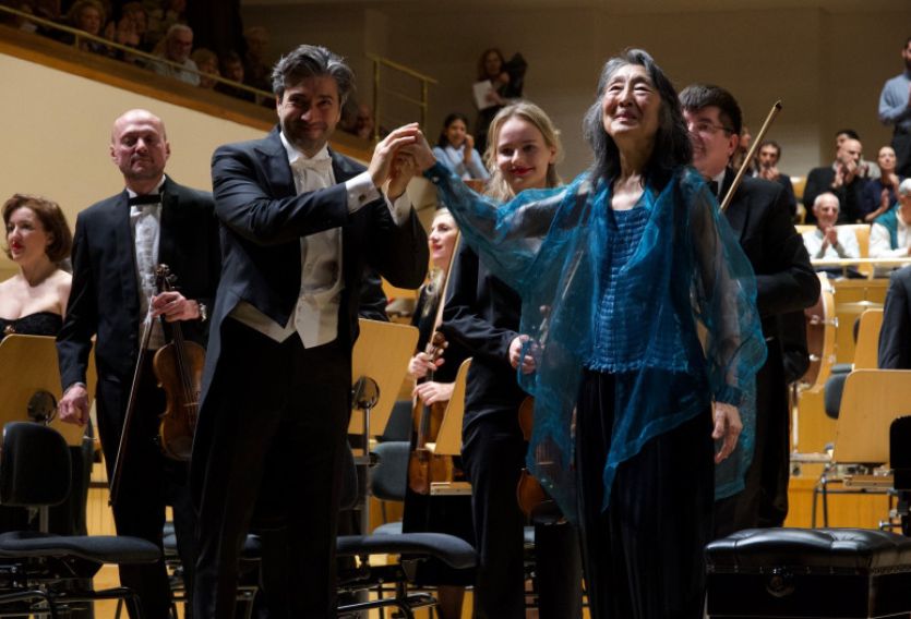 Mitsuko Uchida y Davd Afkham unen a Beethoven y Zemlinsky con la Orquesta Nacional de España