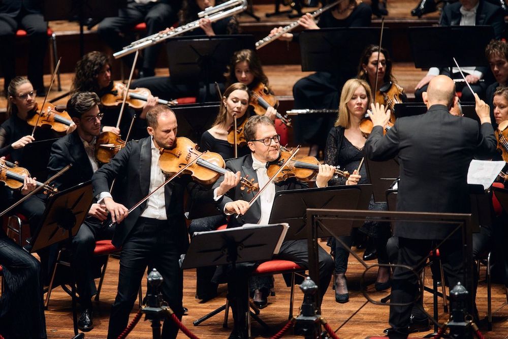 Obras de Gubaidulina y Tchaikovsky por la Orquesta del Concertgebouw en Amsterdam, dirigidos por Jaap van Zweden y con Antoine Tamestit como solista