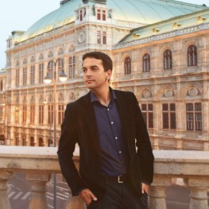 Félix Ardanaz: "Los diálogos entre música clásica y otras artes serán capitales para hacer la música más accesible"