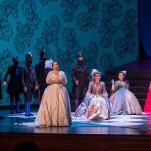 Victoria Yarovaya y Xabier Anduaga protagonizan 'La Cenerentola' de Rossini en Las Palmas