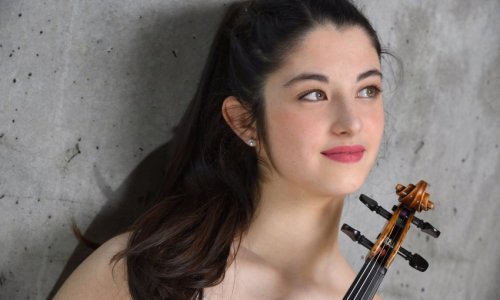 La violinista granadina María Dueñas, ganadora del prestigioso Concurso Yehudi Menuhin