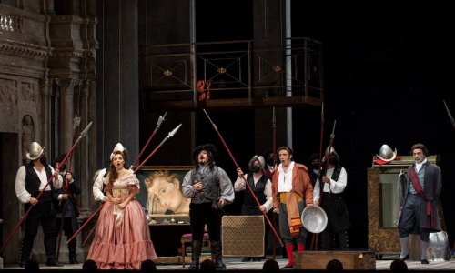 Manel Esteve y Clara Mouriz en 'El barbero de Sevilla' del Teatro Villamarta de Jerez