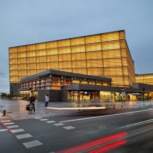 La Orquesta de la Elbphilarmonie, Philippe Jaroussky y Javier Camarena, en la temporada 21/22 de Kursaal Eszena   