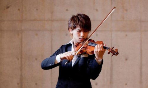 Fumiaki Miura toca Sarasate y Saint-Saëns con la Sinfónica de Navarra