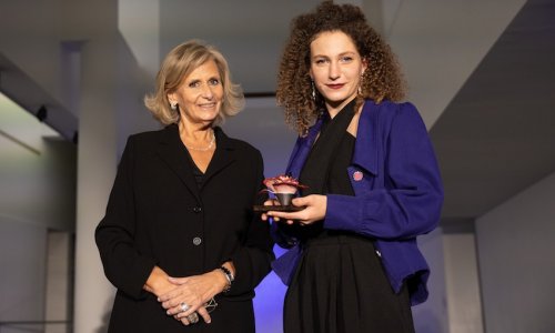 La compositora Helena Cánovas, galardonada en la segunda edición del Premio Carmen Mateu  