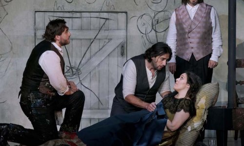 El Teatro Real presenta un reparto alternativo para sus representaciones de 'La bohème' de hoy y mañana