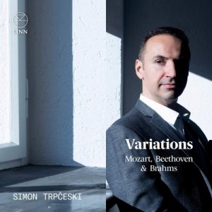 Simon Trpčeski graba variaciones al piano de Mozart, Beethoven y Brahms