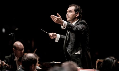 Los músicos de la Orquesta del Capitole de Toulouse piden a Tugan Shokiev que regrese como su director titular