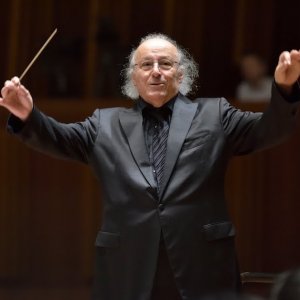 Eliahu Inbal dirige la Séptima sinfonía de Mahler con la Sinfónica de Castilla y León