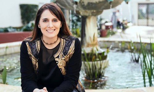 Lina González Granados debuta al frente de la Sinfónica de Tenerife, con Rachmaninov y Shostakovich