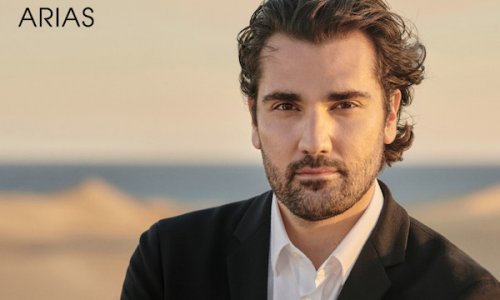 El tenor Jonathan Tetelman debuta en Deutsche Grammophon con su primer álbum