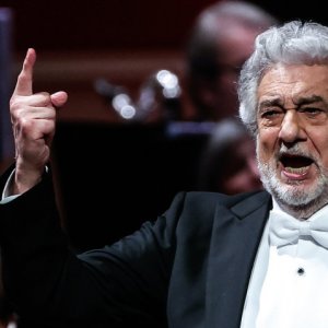 Más Madrid pide retirar los honores y reconocimientos a Plácido Domingo en la Comunidad de Madrid