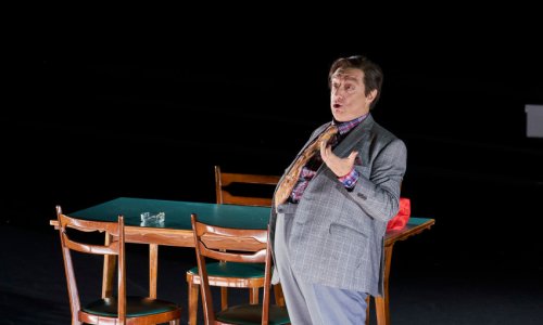Alessandro Corbelli sustituye a Carlos Chausson en el "Don Pasquale" del Liceu 
