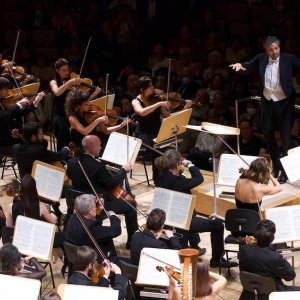 David Afkahm dirige el 'Requiem' de Ligeti y la 'Sinfonía alpina' de Strauss al frente de OCNE