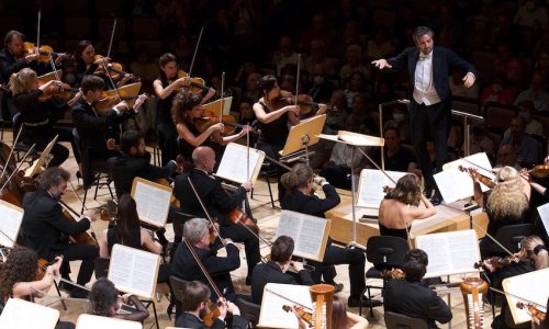 David Afkahm dirige el 'Requiem' de Ligeti y la 'Sinfonía alpina' de Strauss al frente de OCNE