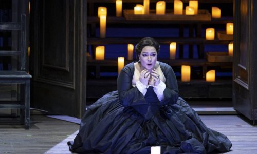 Eleonora Buratto protagoniza "Anna Bolena", de Donizetti, en Les Arts de València